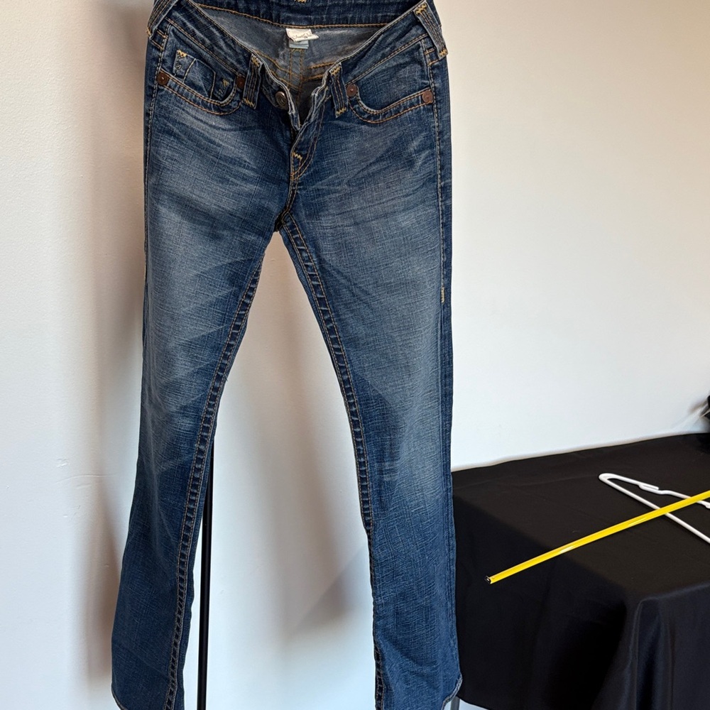 True Religion Dark Blue Boot Cut Jeans 33” inseam